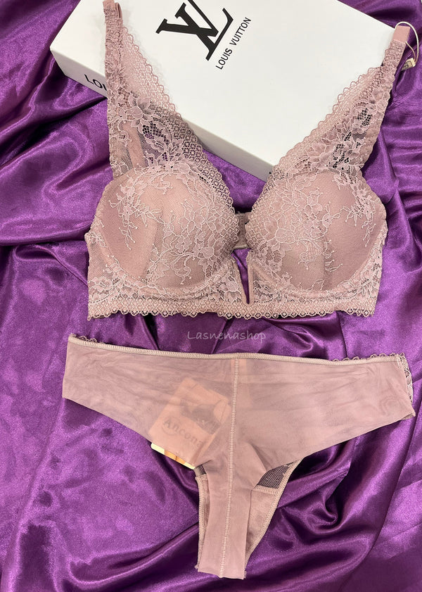 lingerie AIDA